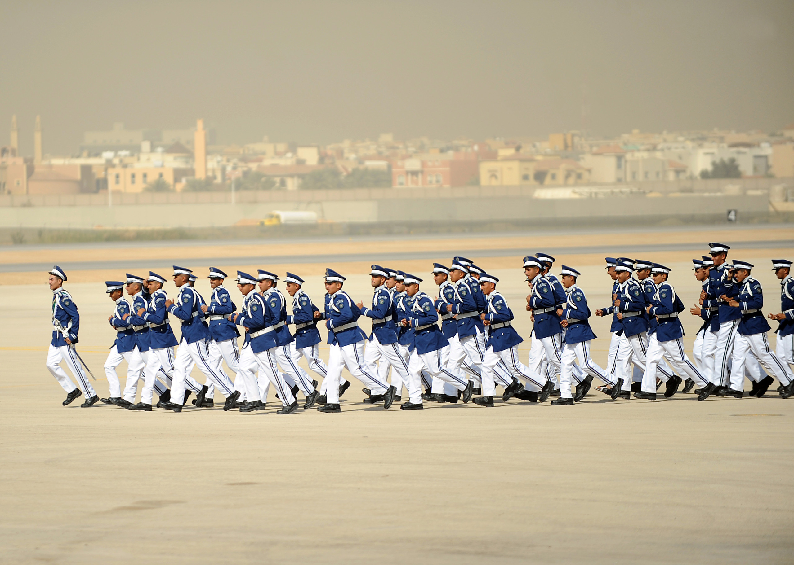 خطوات التسجيل كليه الملك فيصل الجوية